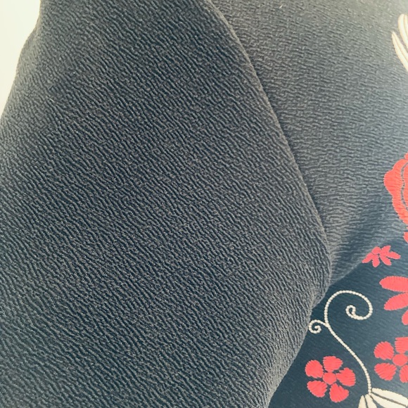 L.N.V Black Dress with front floral textures print - Picture 5 of 6